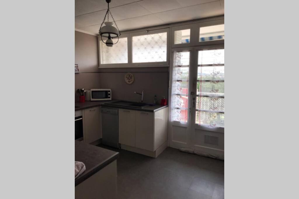 בזייה Bel Appartement Avec Vue Et Parking Prive מראה חיצוני תמונה