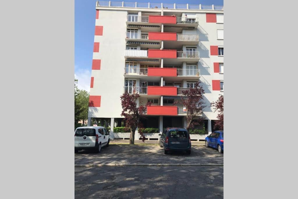 בזייה Bel Appartement Avec Vue Et Parking Prive מראה חיצוני תמונה